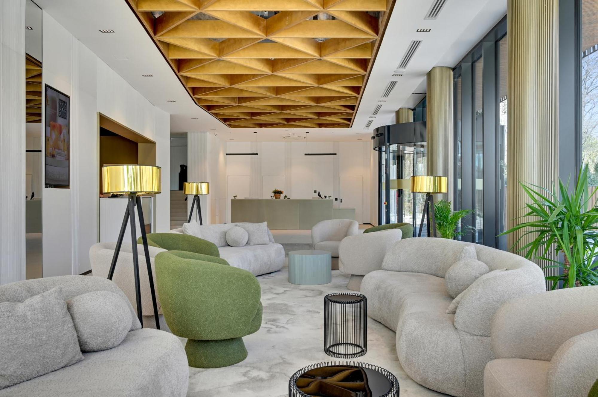 Aparthotel Grano *